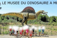 les-enfants-decouvrent-le-spinosaure_419526_510x255-flou